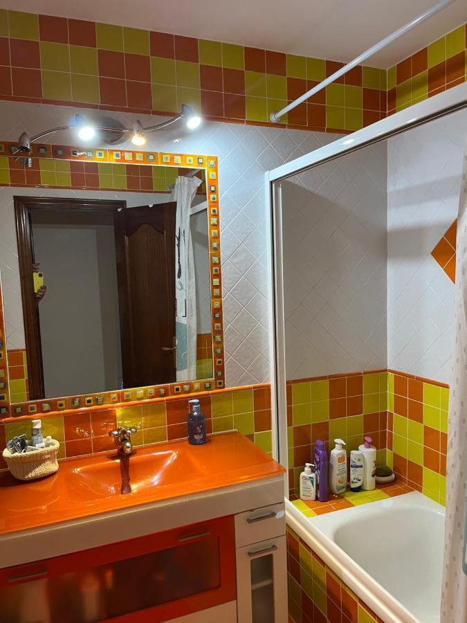 Casa Con Piscina Cerca De Sevilla Kültér fotó